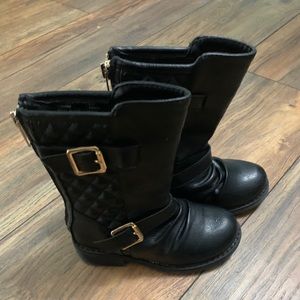 Toddler girl size 8 boots